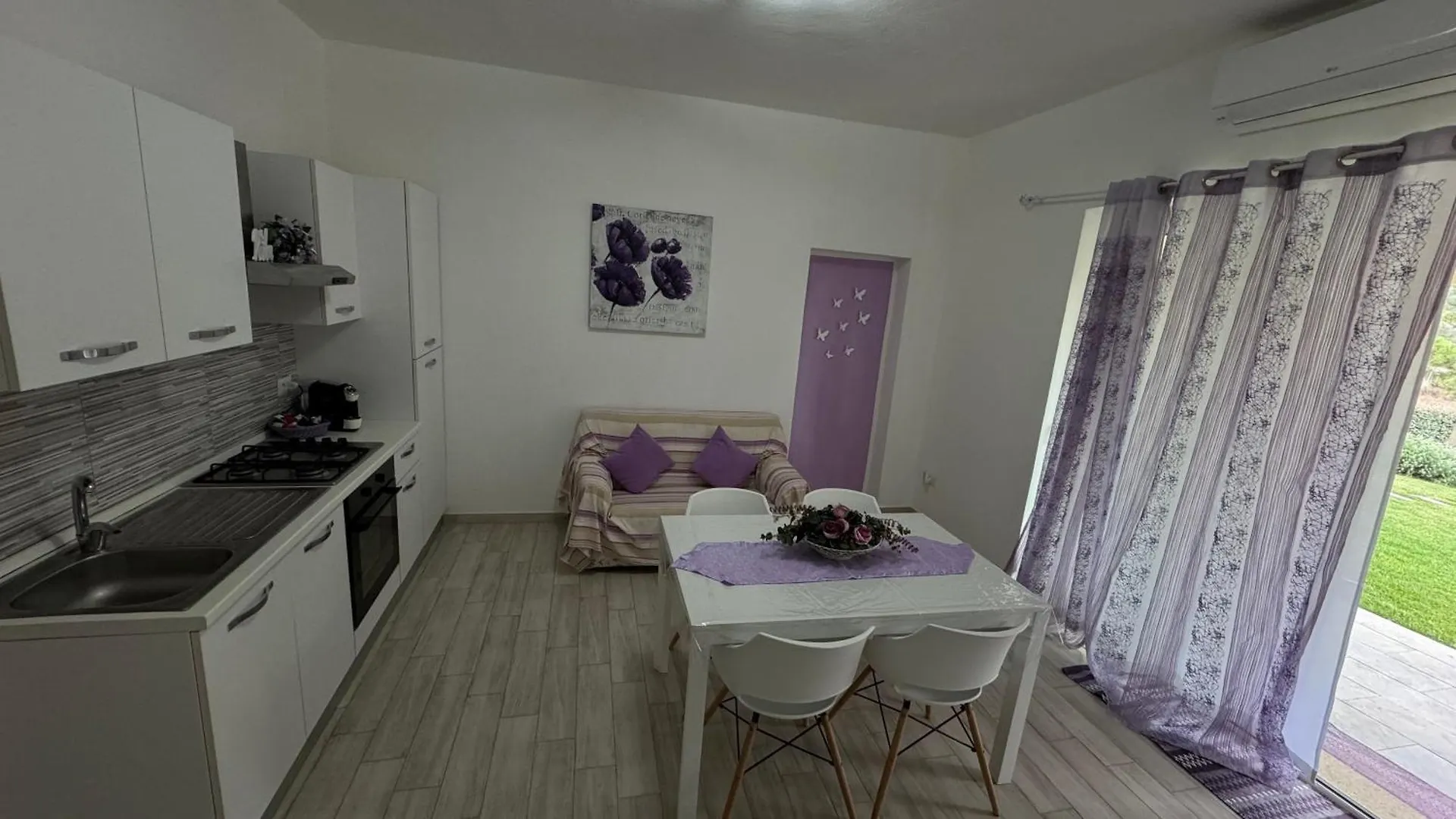 Appartamento I Pini Palau 0*,  Italien