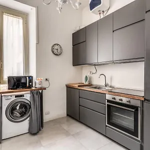 Lovely Renovated Flat By Vatican , Rome Italy